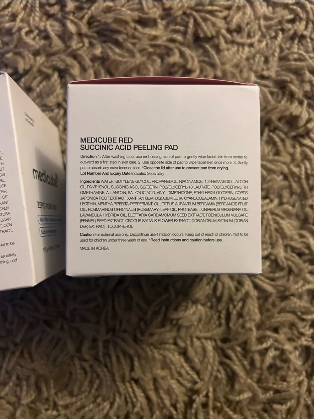Medicube bundle- zero pore pad/ succinc acid pad/ 3H relief cream